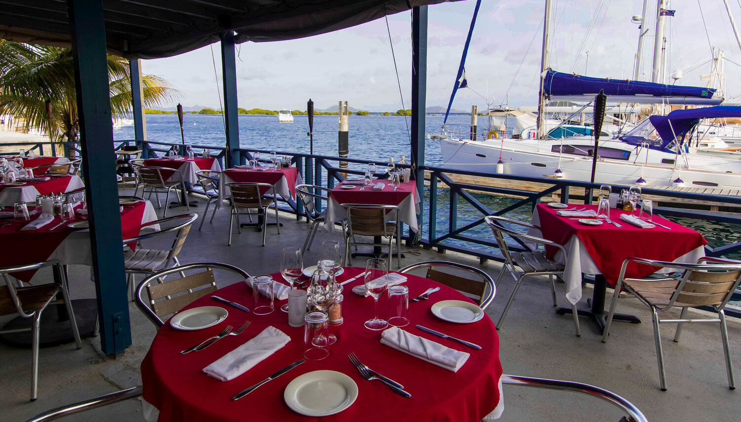 Red Rock Restaurant East End