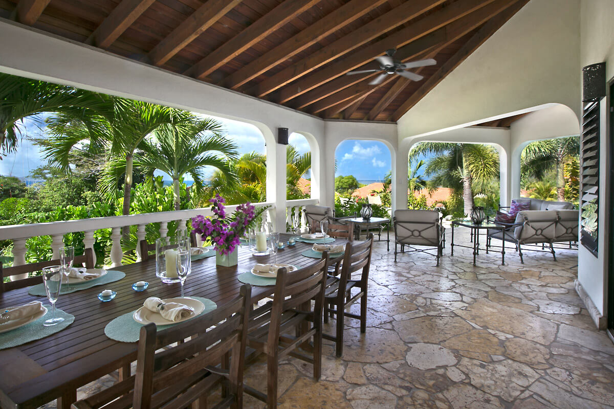 Bellamare Villa Alfresco Dining