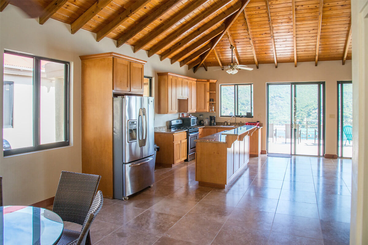Almost Heaven Villa Kitchen