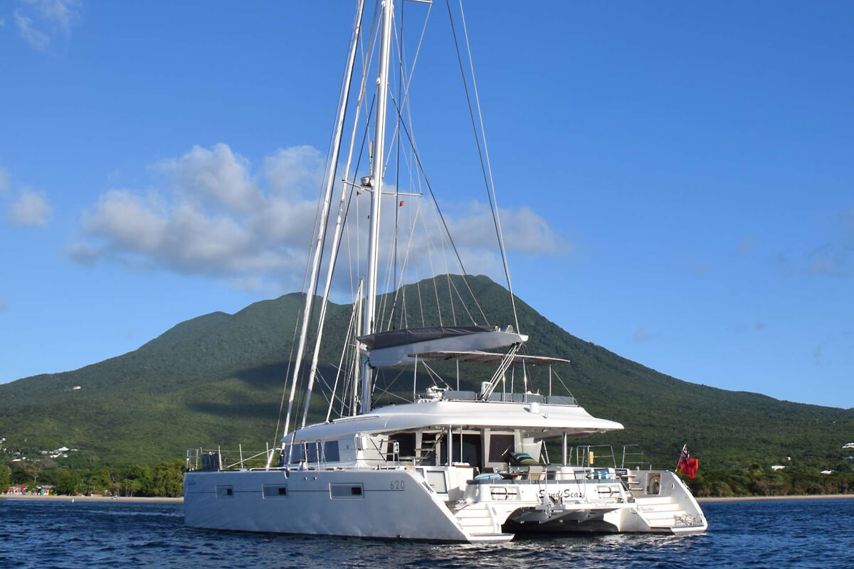 CYI Charters - Sandi Seas