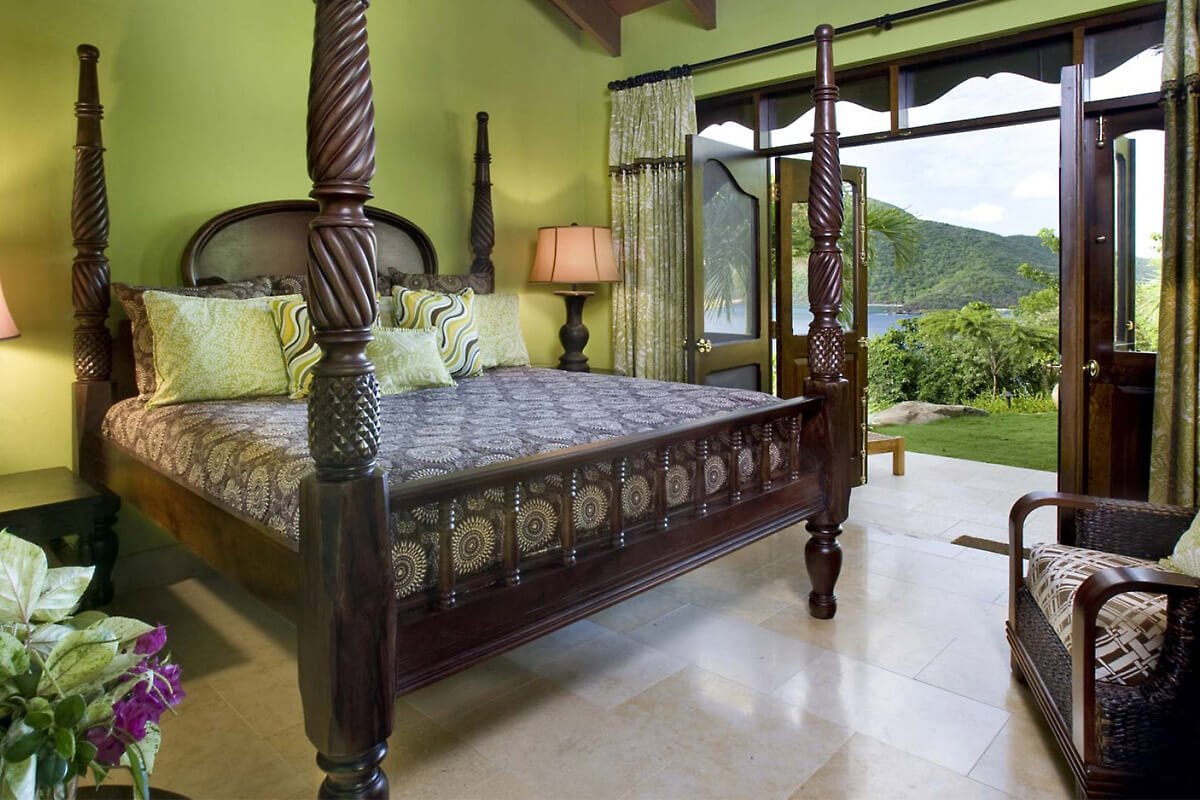 Golden Pavilion Villa Bedroom