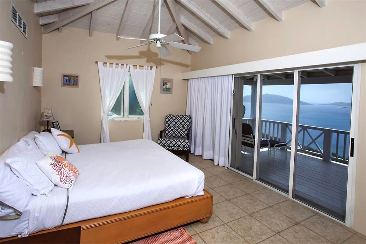 Far Pavilion Villa Master Bedroom