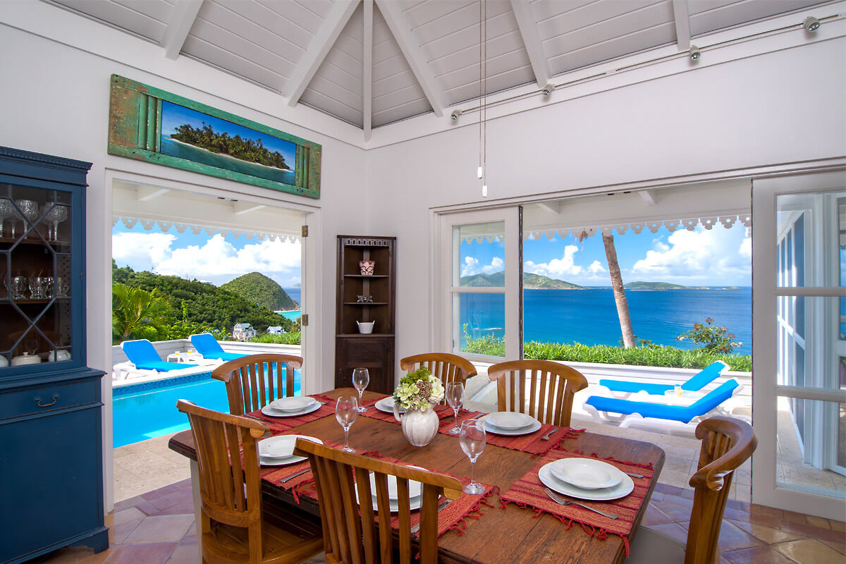 Solaria Villa Dining Room