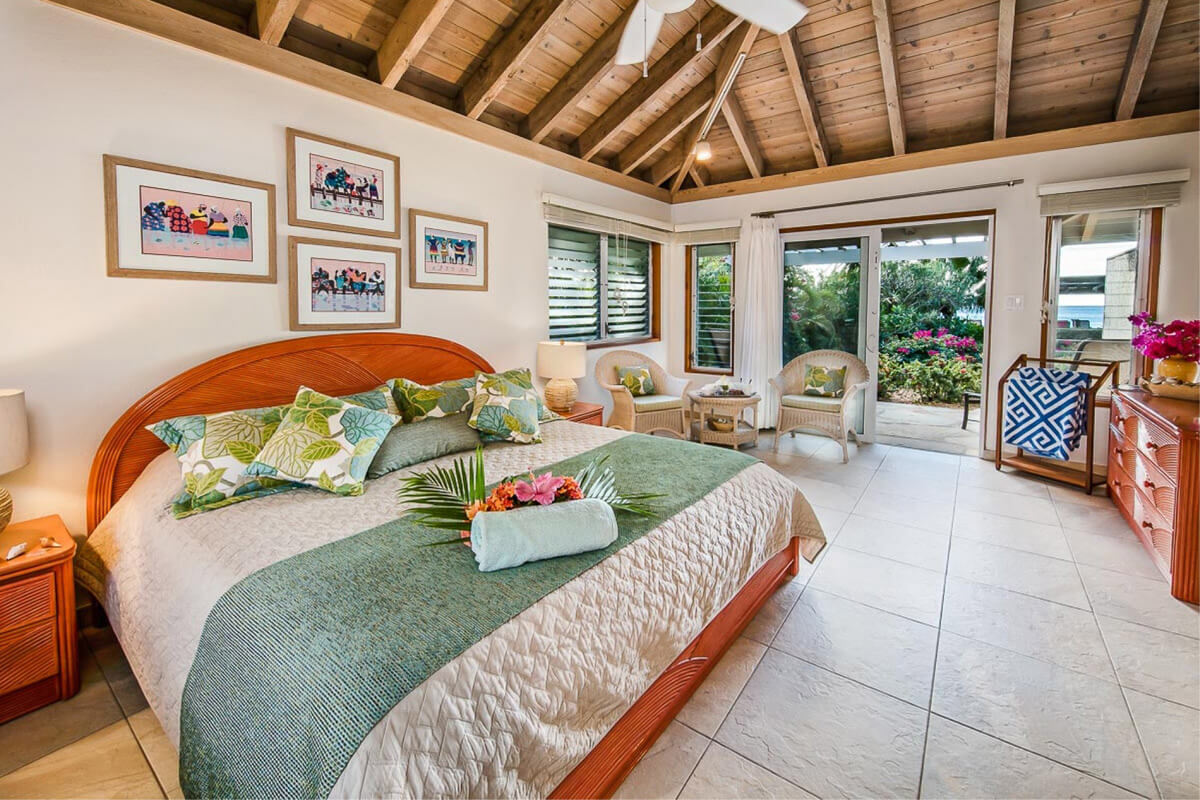 Beachcomber Villa Bedroom