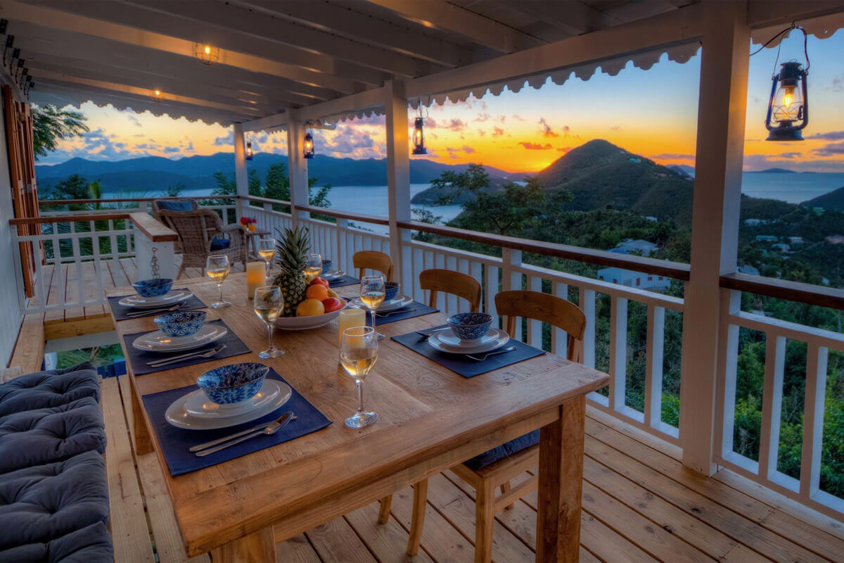 Pelican Peak Villa Alfresco Dining