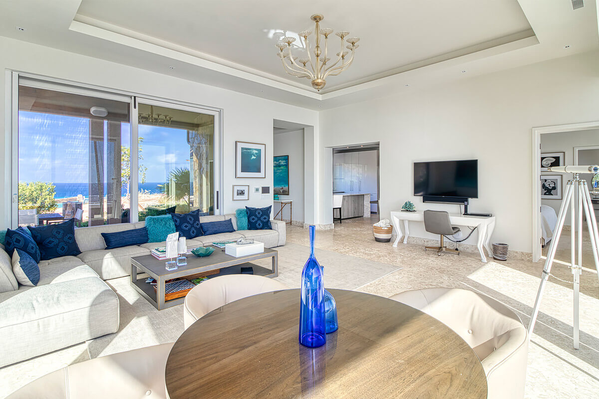 Oil Nut Bay - On The Wild Side Villa