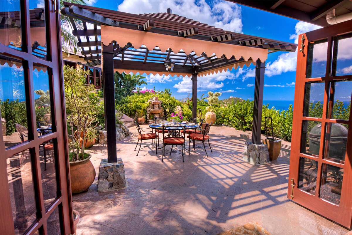 Canefield House Villa Alfresco Dining