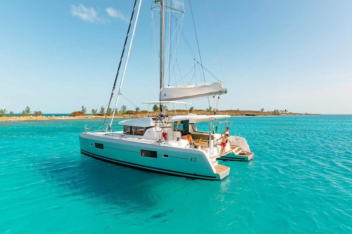 Conch Charters - Yacht Management