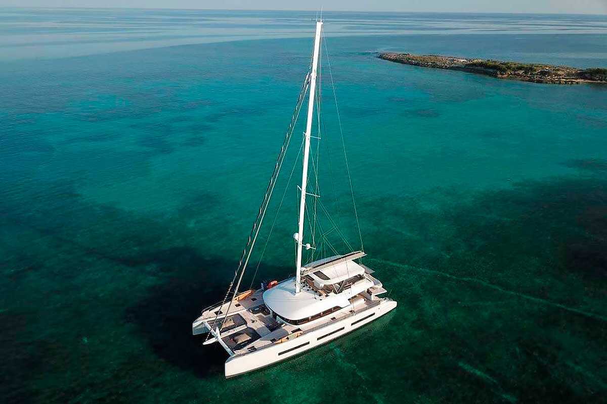 Seaduction Yacht Charters - Tellstar